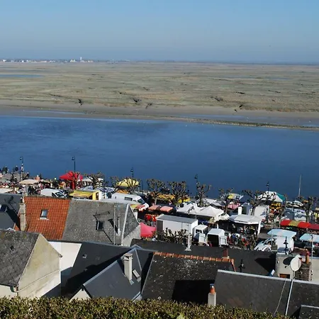 Des Gargouilles Holiday home *